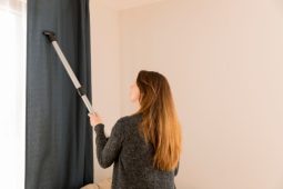 How to Clean Curtains